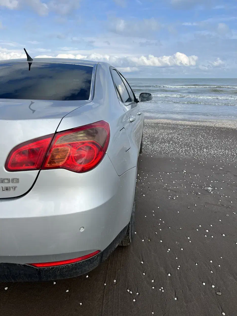 mg 550 در حد صفر کارمندی تک برگ کم کارکرد ام جی|خودرو سواری و وانت|رشت, شهرک قدس|دیوار