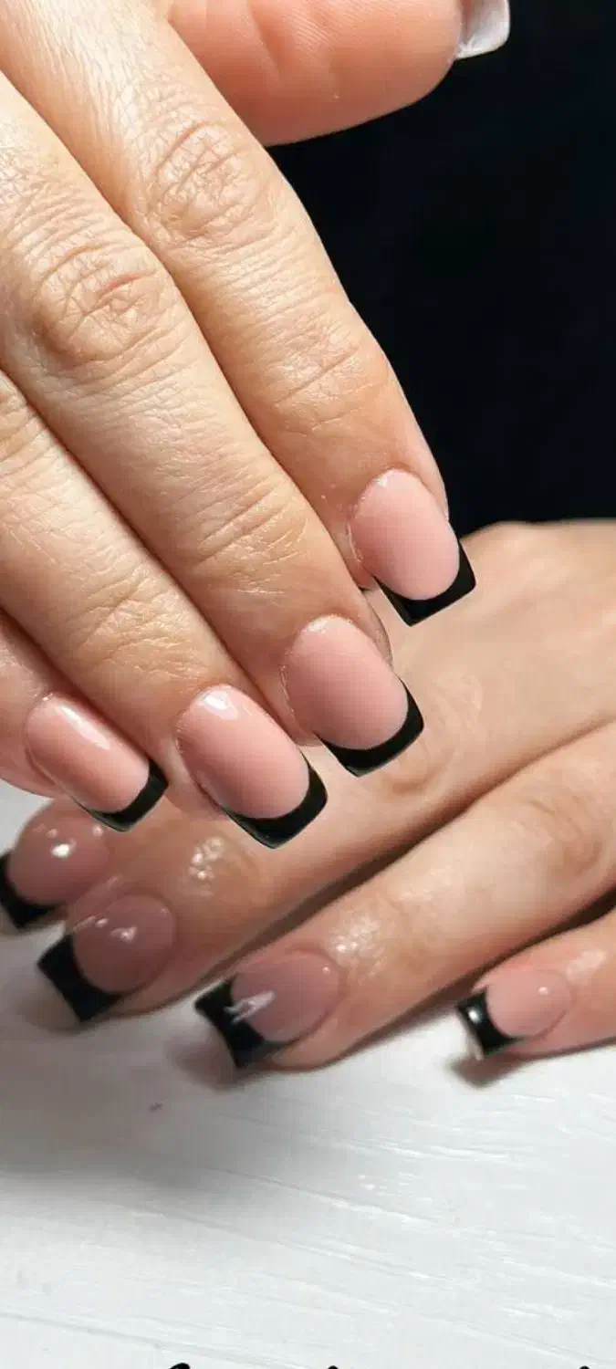 خدمات کاشت ناخن با بهترین کیفیت و متریال|خدمات آرایشگری و زیبایی|اردبیل, |دیوار