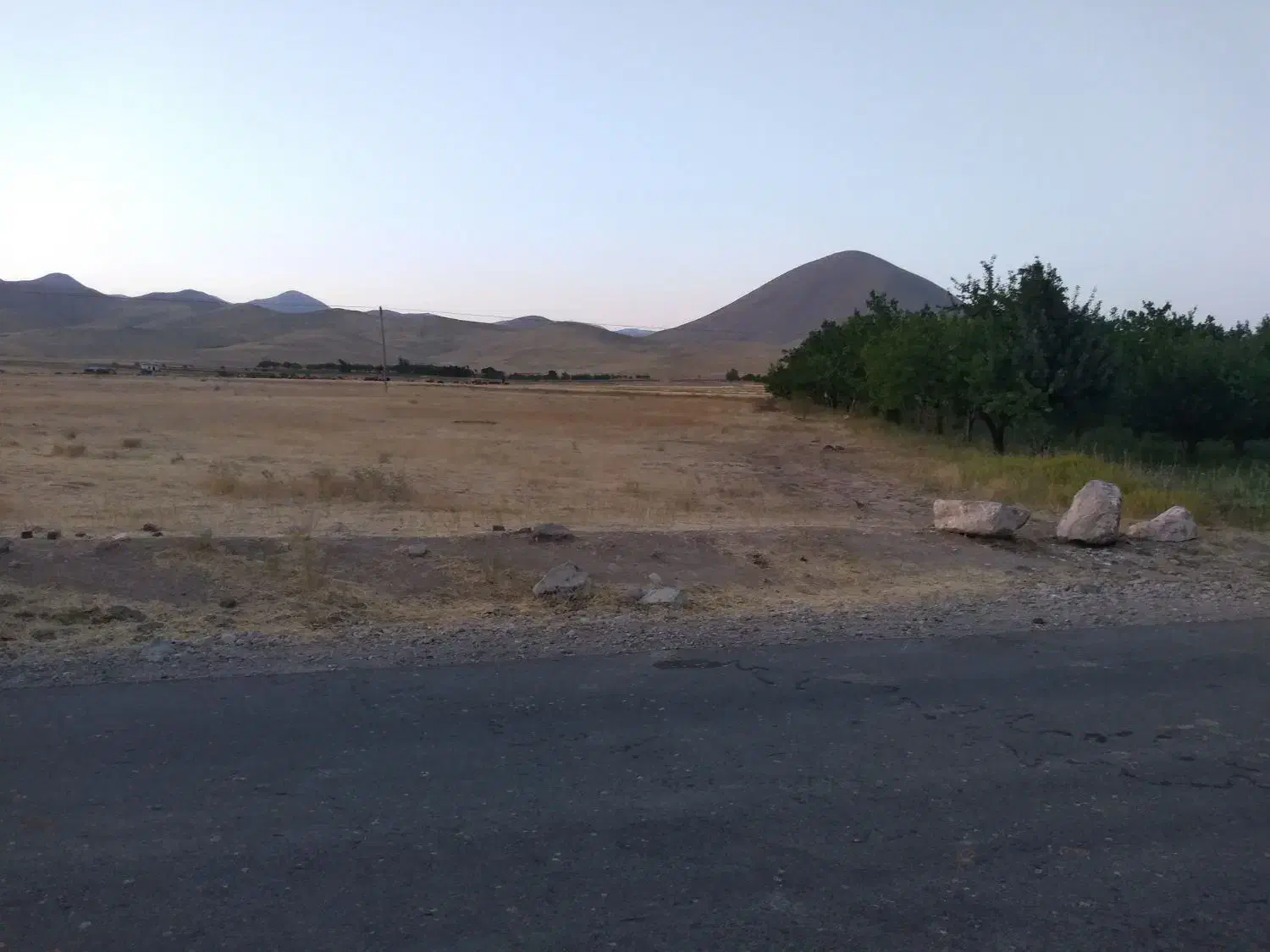 زمین 4000متری نبش جاده مرند ورودی زرغان|فروش زمین و ملک کلنگی|مرند, |دیوار