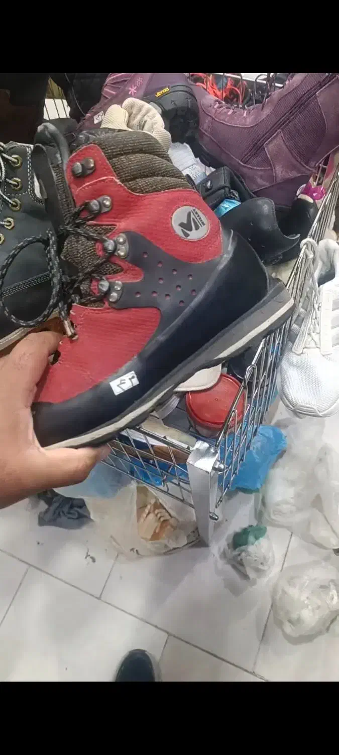 کفش خارجی نیم بوت  اصل|کیف، کفش، کمربند|علی‌آباد کتول, |دیوار