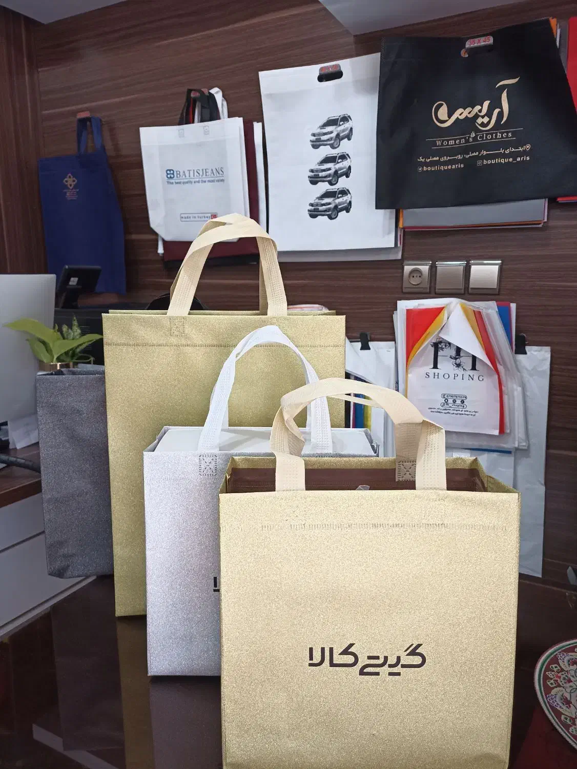 نیروی ساده خانم|استخدام صنعتی، فنی، مهندسی|برخوار, |دیوار