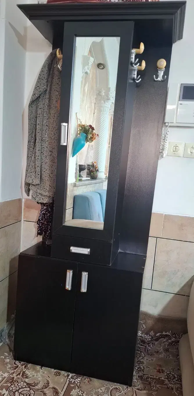 جاکفشی|جاکفشی، کمد، دراور|شاهرود, |دیوار