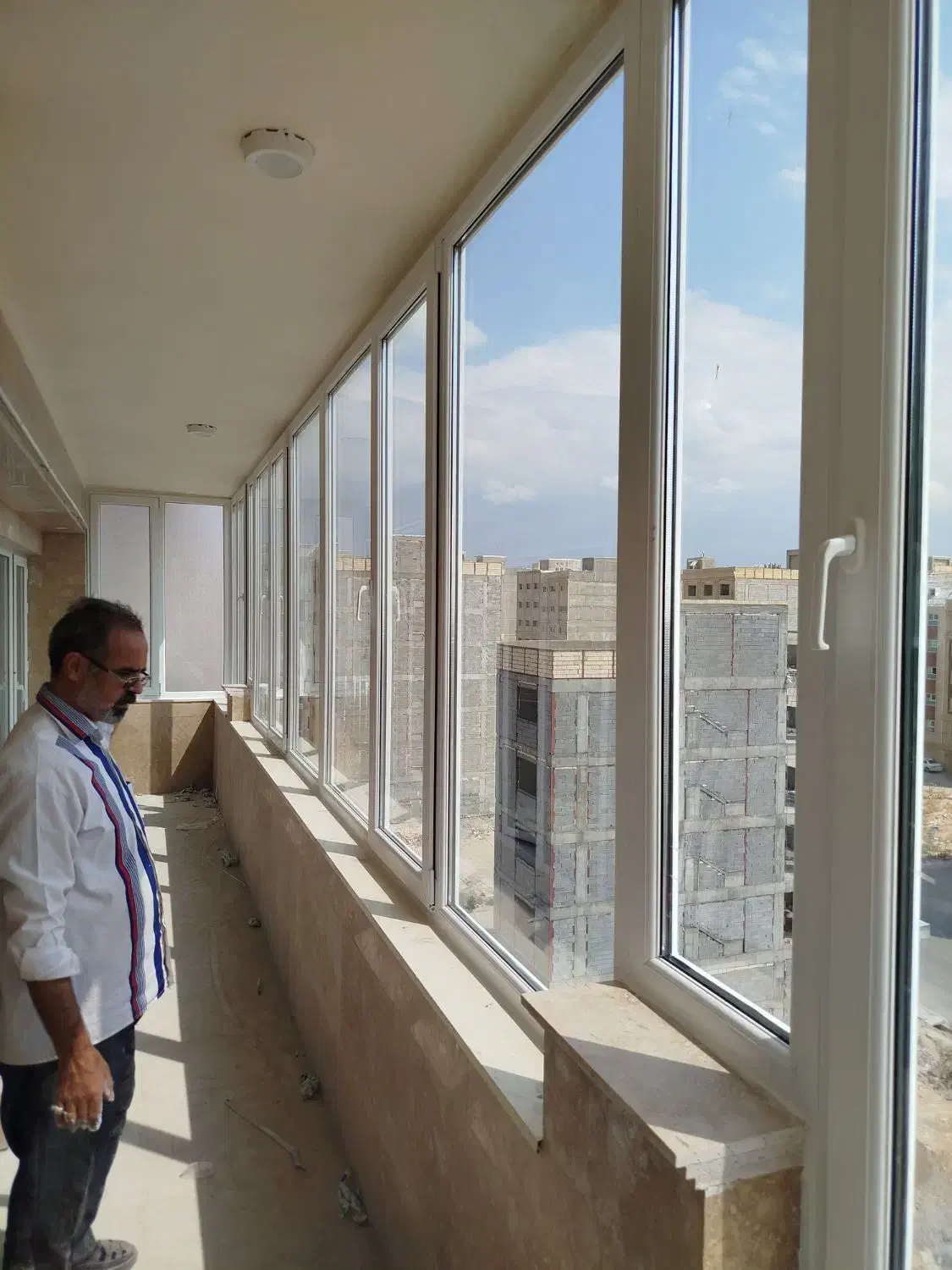 تولید و نصب درب و پنجره دوجداره،پوشش بالکن|خدمات پیشه و مهارت|تبریز, |دیوار