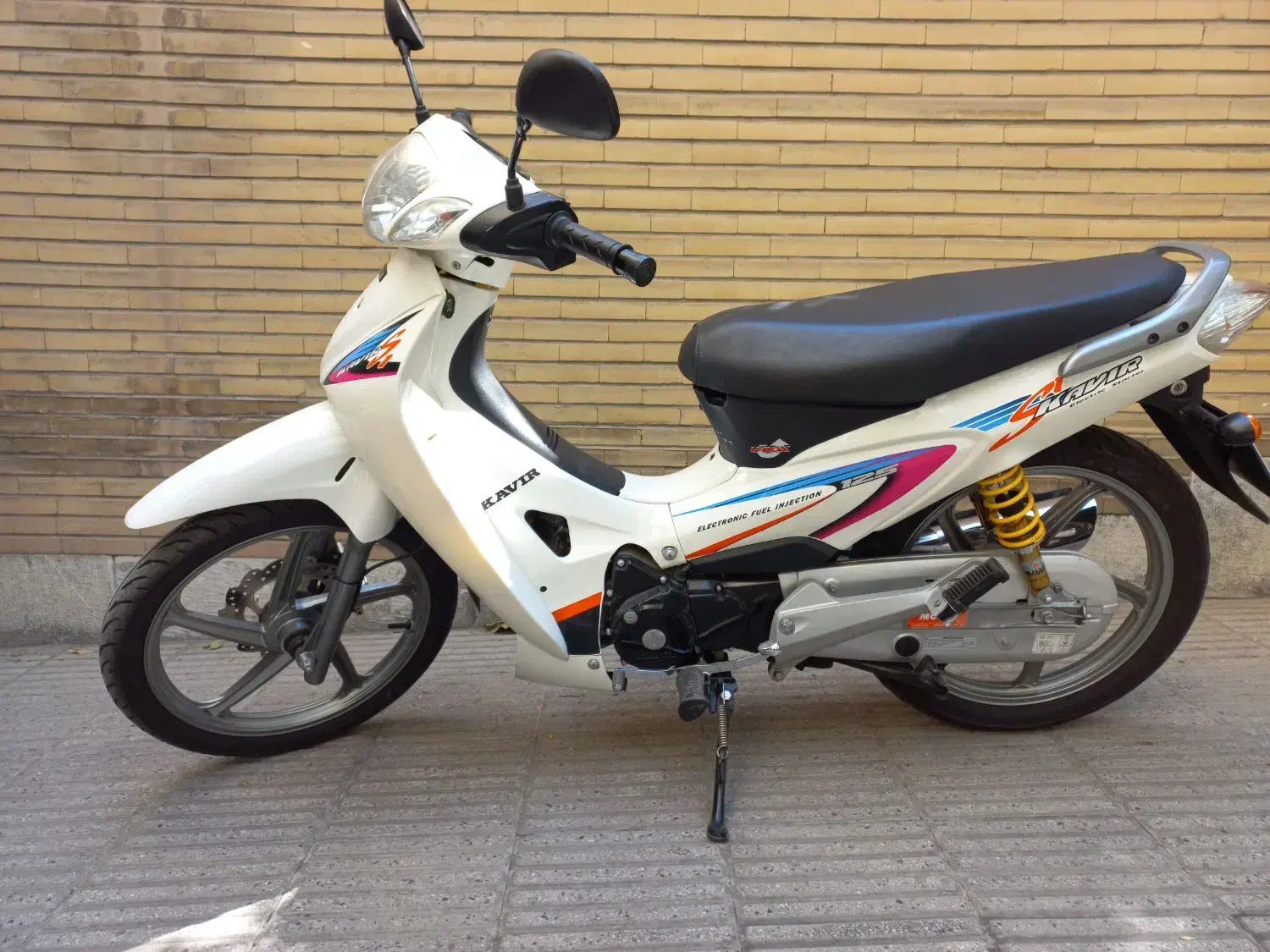 رادیسون کویر ۱۴۰۲|موتورسیکلت|تهران, خواجه نظام الملک|دیوار