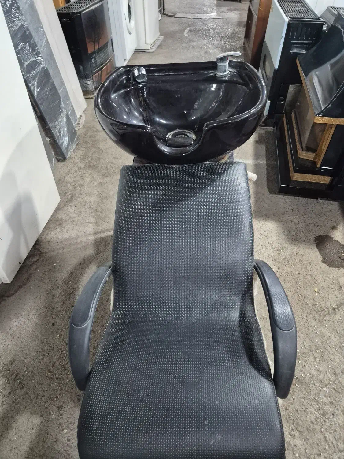 فروش وسایل آرایشگاه زنانه|آرایشگاه و سالن‌های زیبایی|شاهین‌شهر, حافظ جنوبی|دیوار