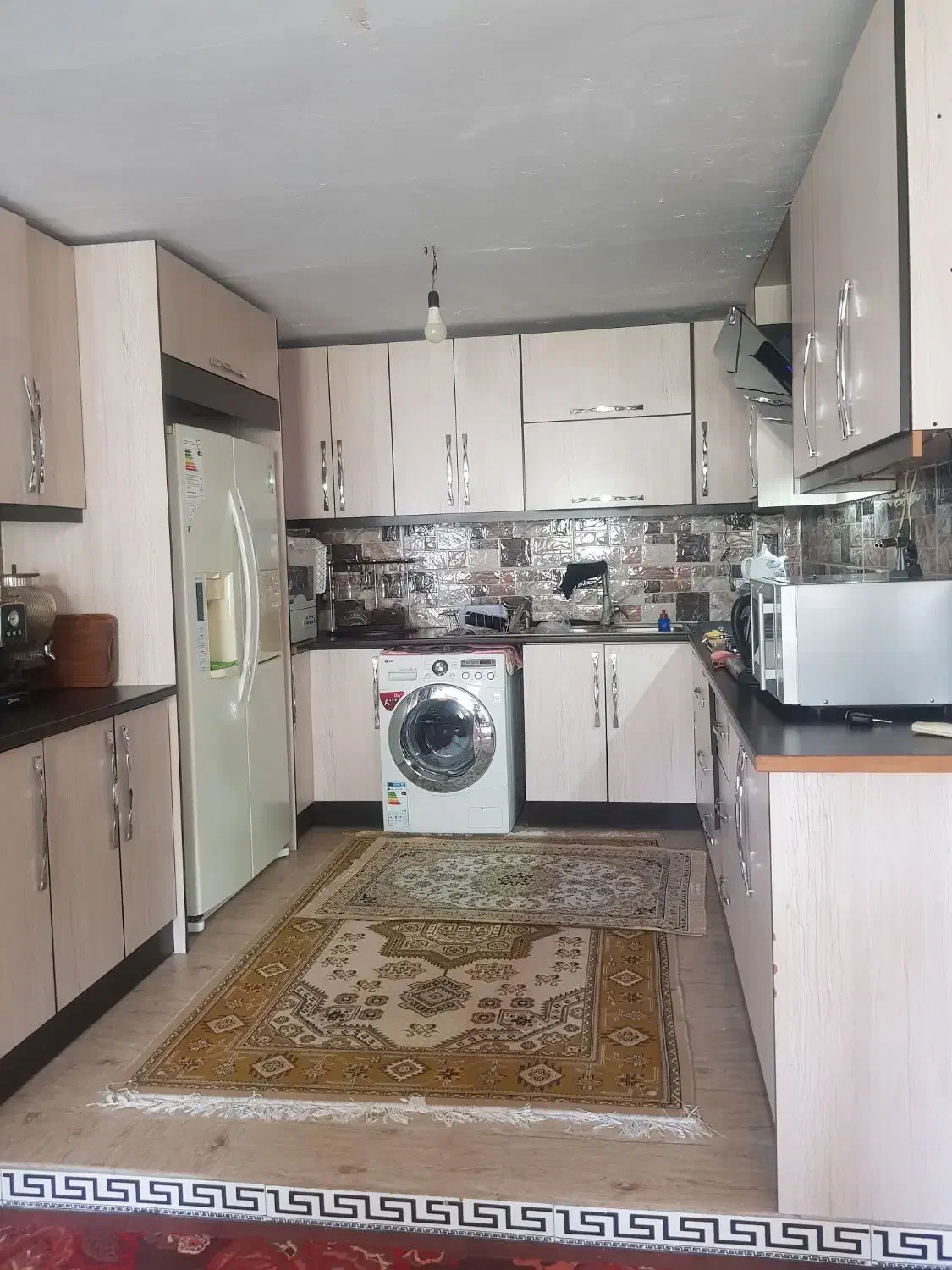 فروش ،دو طبقه خانه حیاط دار|فروش خانه و ویلا|منجیل, |دیوار