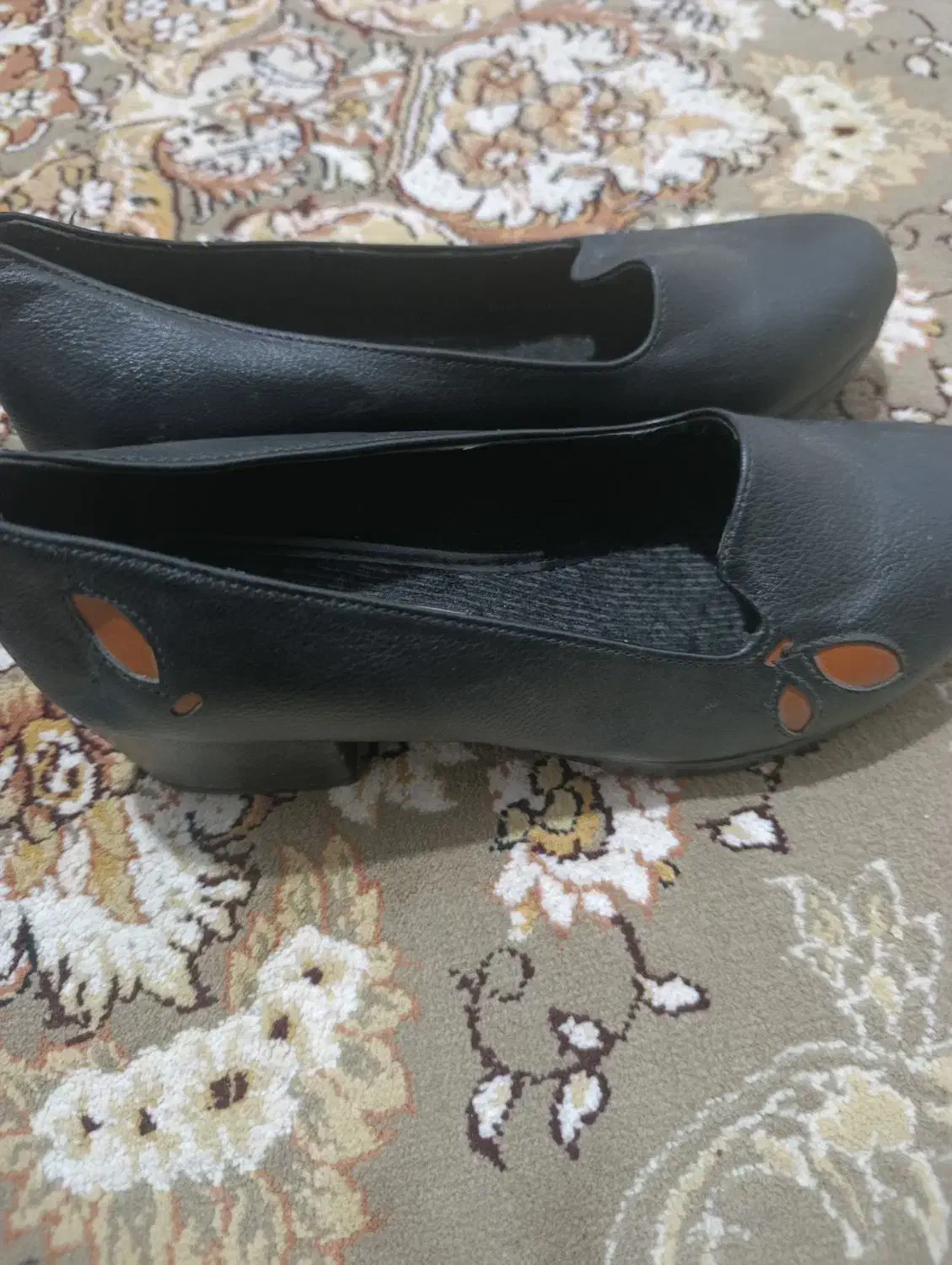 ۵ جفت کفش نو هستش استفاده نشد|کیف، کفش، کمربند|یاسوج, |دیوار