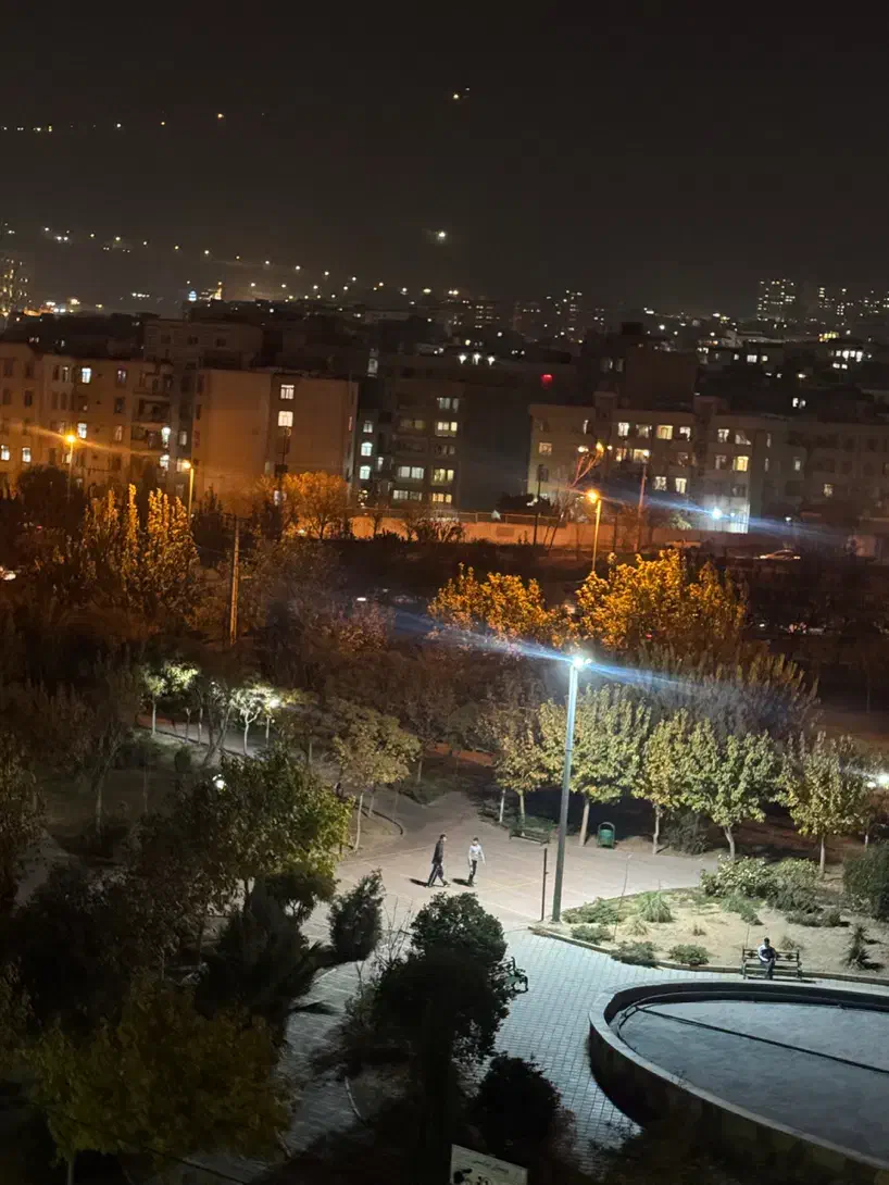 ۱۸۰ متر ۳ خواب ۲ پارکینک کمالی شرقی