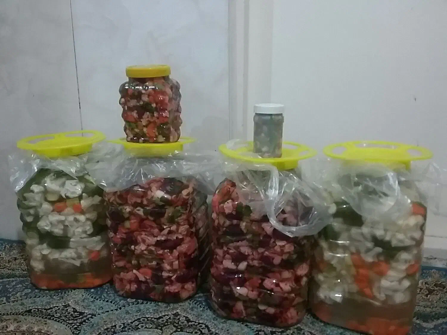 ترشیجات|خوردنی و آشامیدنی|نسیمشهر, |دیوار