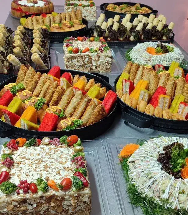 فینگرفود دسر میوه آرایی کیک|خدمات پذیرایی، مراسم|تبریز, |دیوار