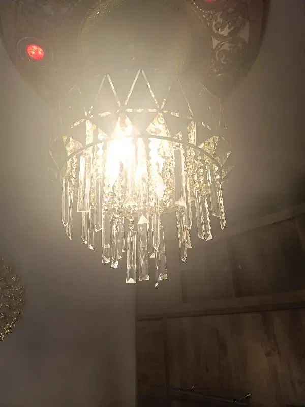 لوستر باجنس فلز|لوستر و چراغ آویز|گلستان (تهران), |دیوار