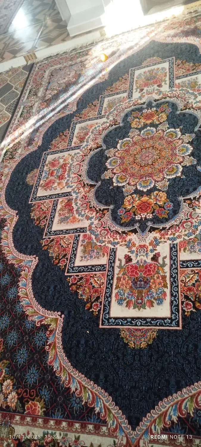 فرش ۷۰۰شانه|فرش|سرپل ذهاب, |دیوار