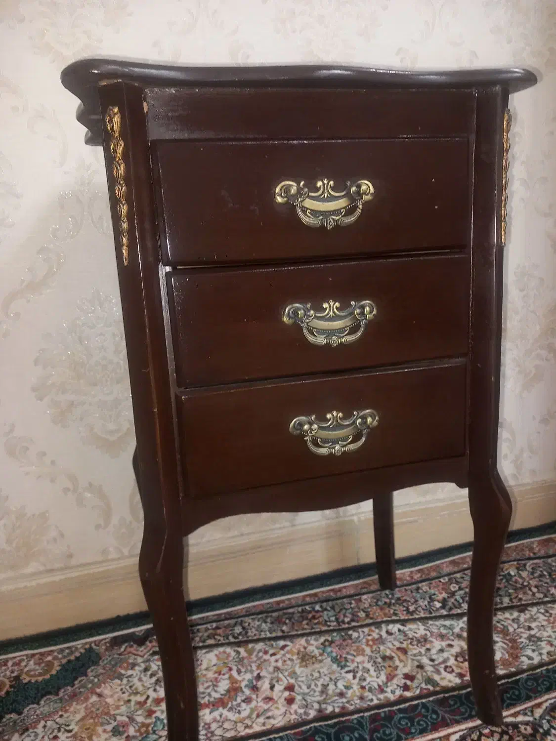 میز تلفن و گل و گلدان|میز تلفن|تهران, شهرک شریفی|دیوار