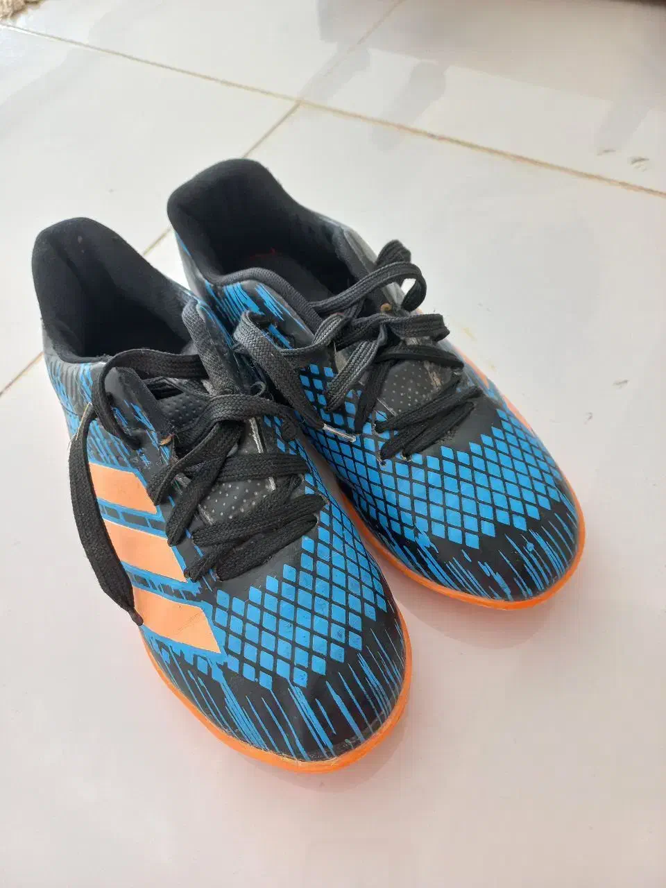 کفش فوتبال|ورزش‌های توپی|فیروزآباد (فارس), |دیوار