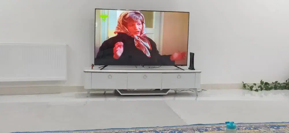 آیینه کنسول ومیزتی وی|بوفه، ویترین، کنسول|ایلام, |دیوار