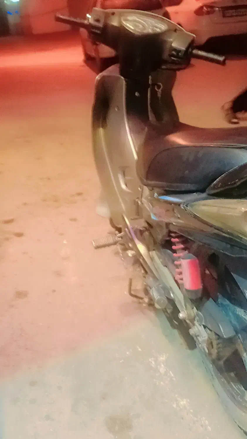 شوکا 125|موتورسیکلت|بافق, |دیوار