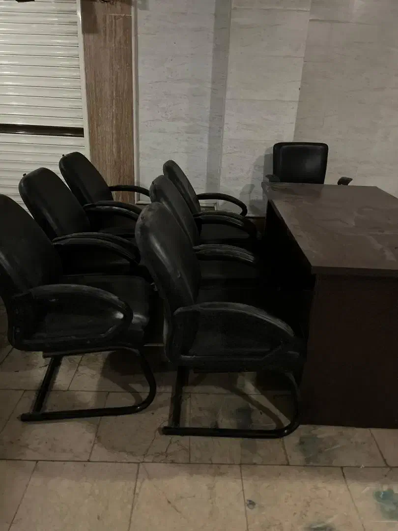 صندلی اداری نیلپر|دفتر کار|رشت, گلباغ نماز|دیوار