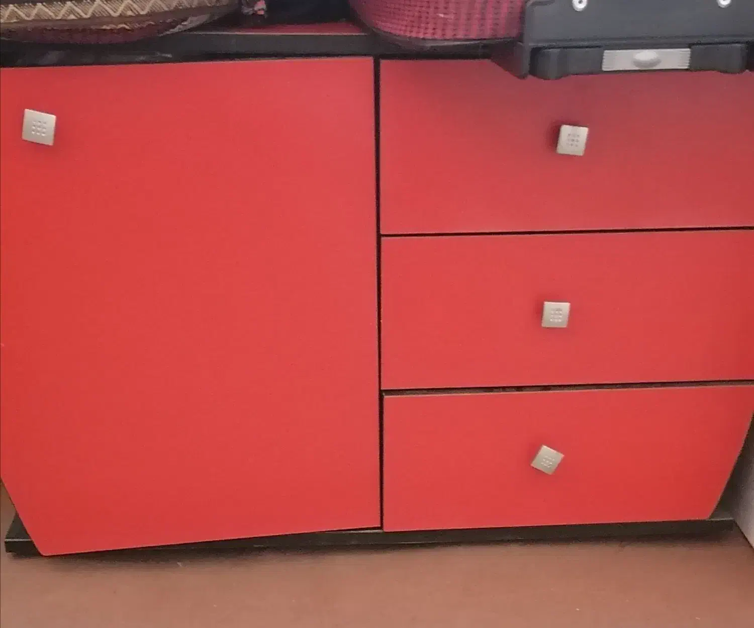 تعدادی وسیله منزل|تخت و سرویس خواب|ایلام, |دیوار