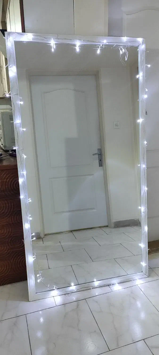 آینه قدی|آینه|محمدشهر, محمدشهر|دیوار