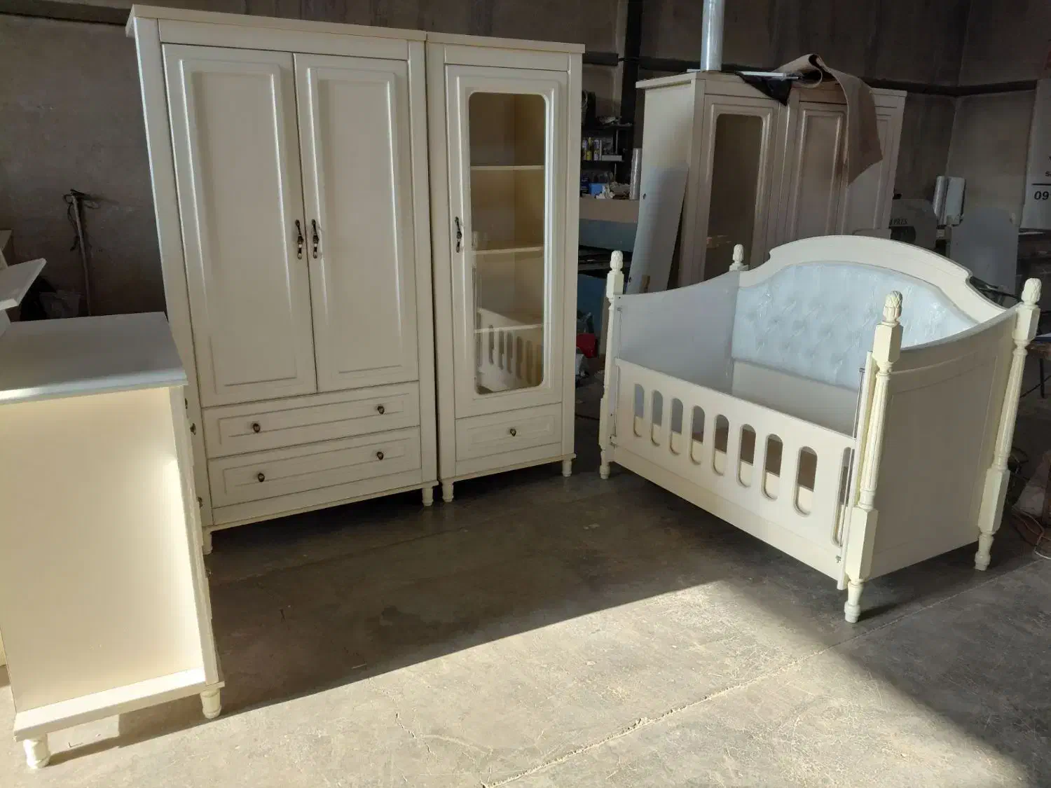 تولید تخت های دونفره و تک نفره|تخت و سرویس خواب|بهارستان, |دیوار