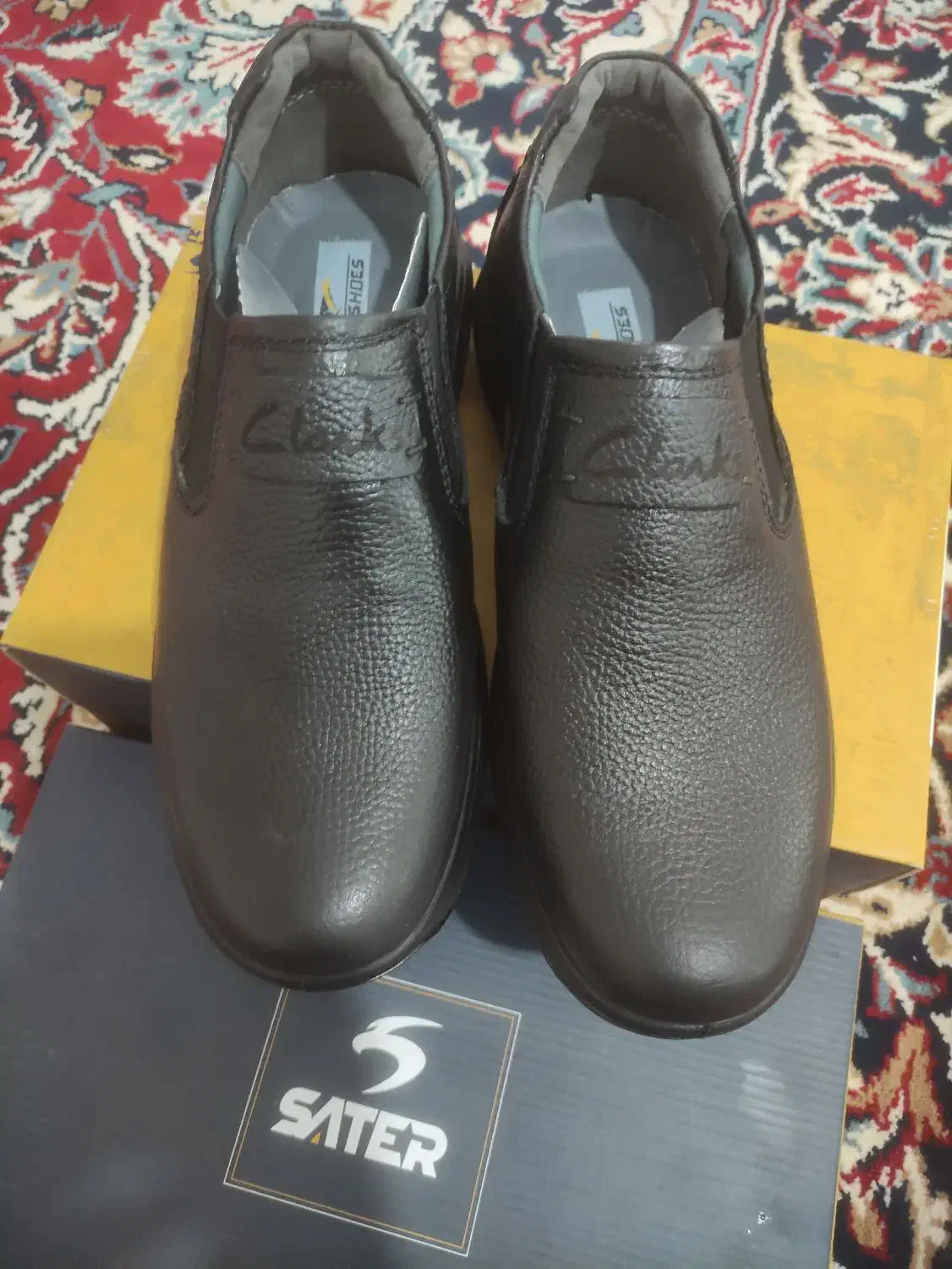 کفش|کیف، کفش، کمربند|ساوه, |دیوار