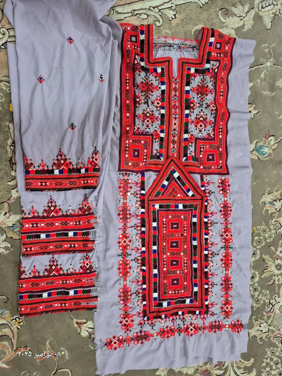 موسوم دوچ شیک|لباس|چابهار, |دیوار