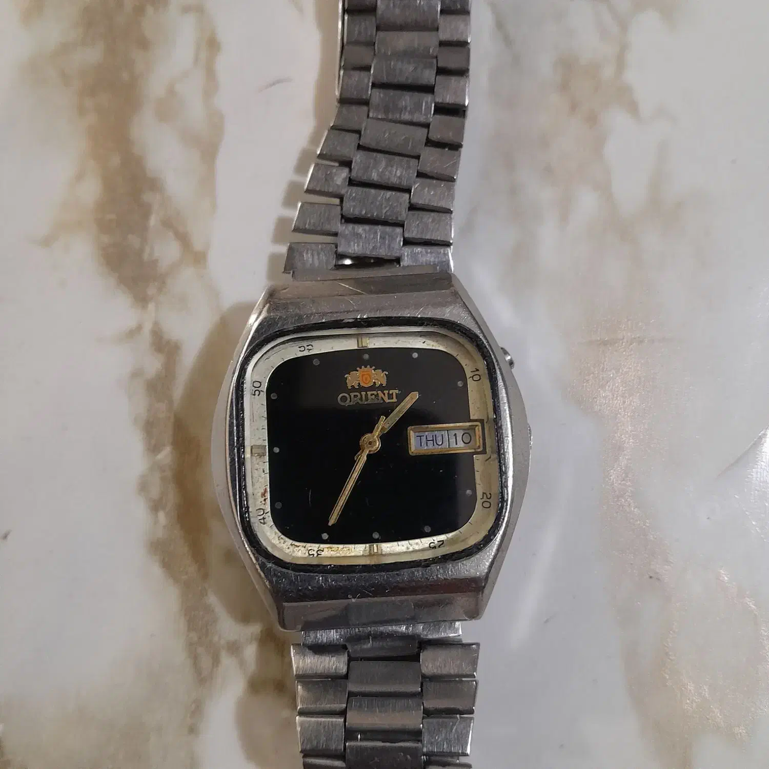 ساعت اورینت ژاپن|ساعت|پرند, فاز ۵|دیوار