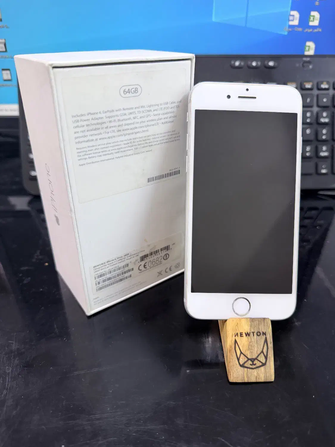 iphon 6  silver|موبایل|تهران, فلسطین (میدان انقلاب)|دیوار