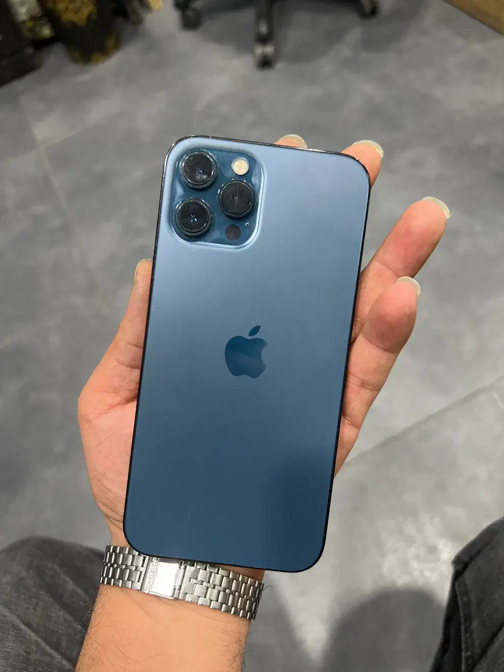 12promax 256 tak sim|موبایل|قم, ارم|دیوار