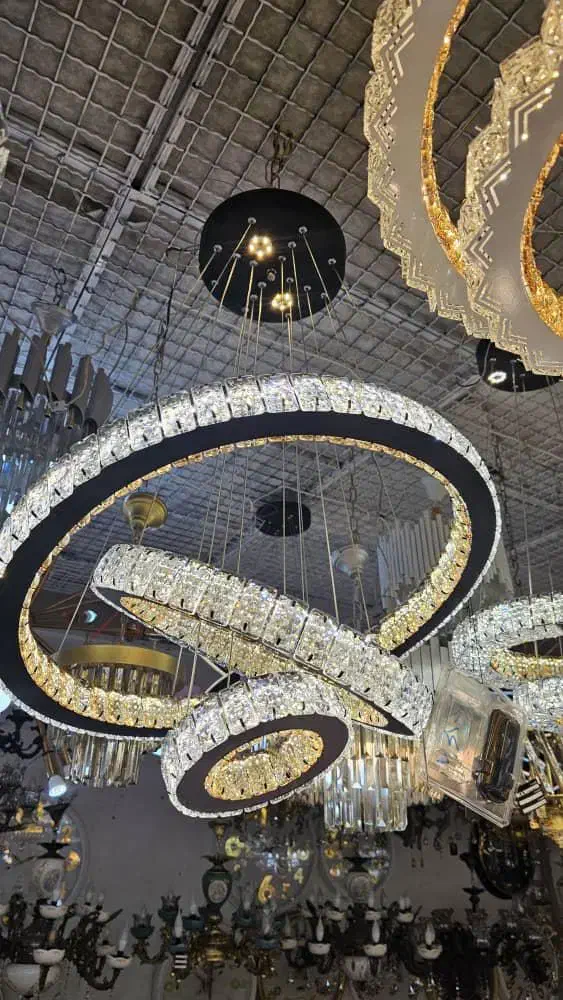 لوستر شیک ونوس|لوستر و چراغ آویز|مشهد, شاهد (شهرک غرب)|دیوار