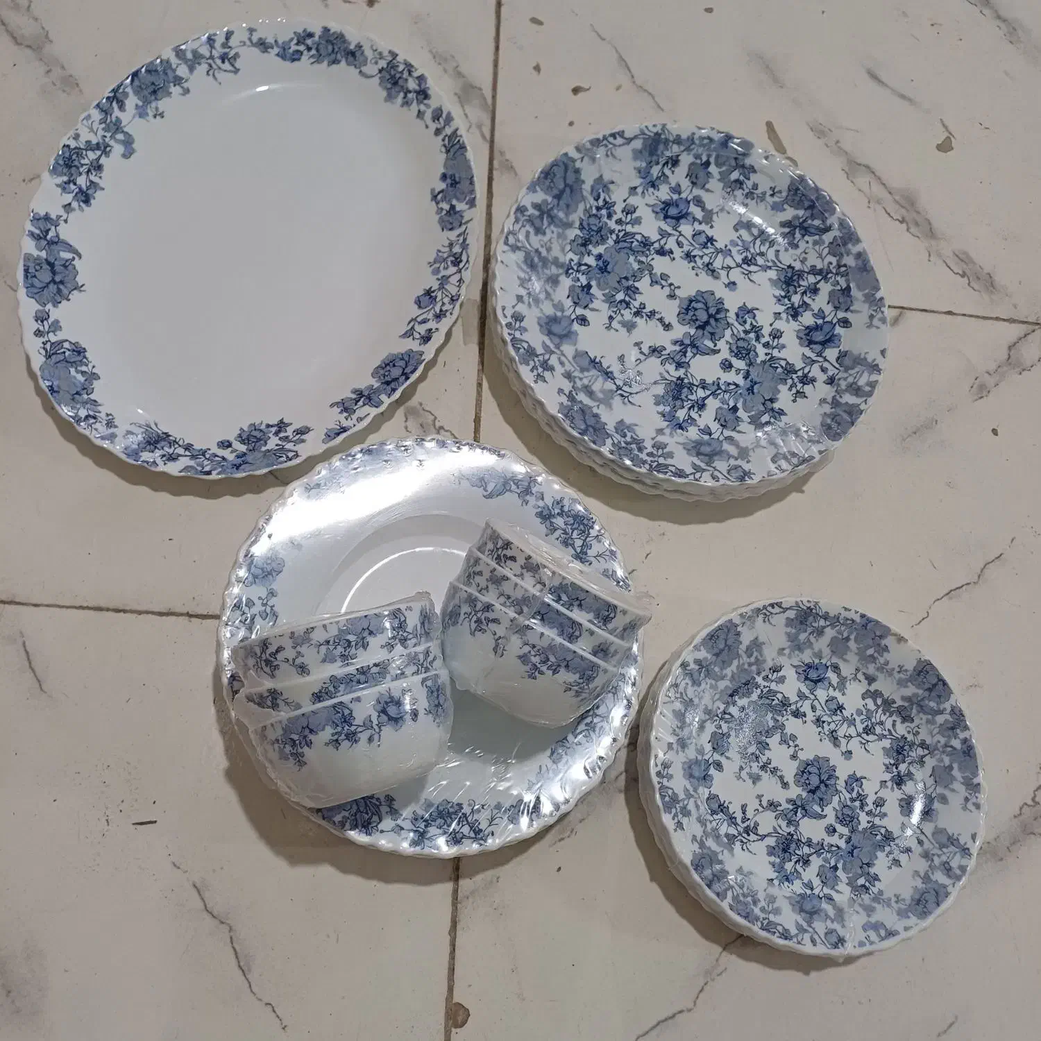 حراج انواع سرویس آرکوپال با طرح های مختلف|ظروف سرو و پذیرایی|رفسنجان, |دیوار