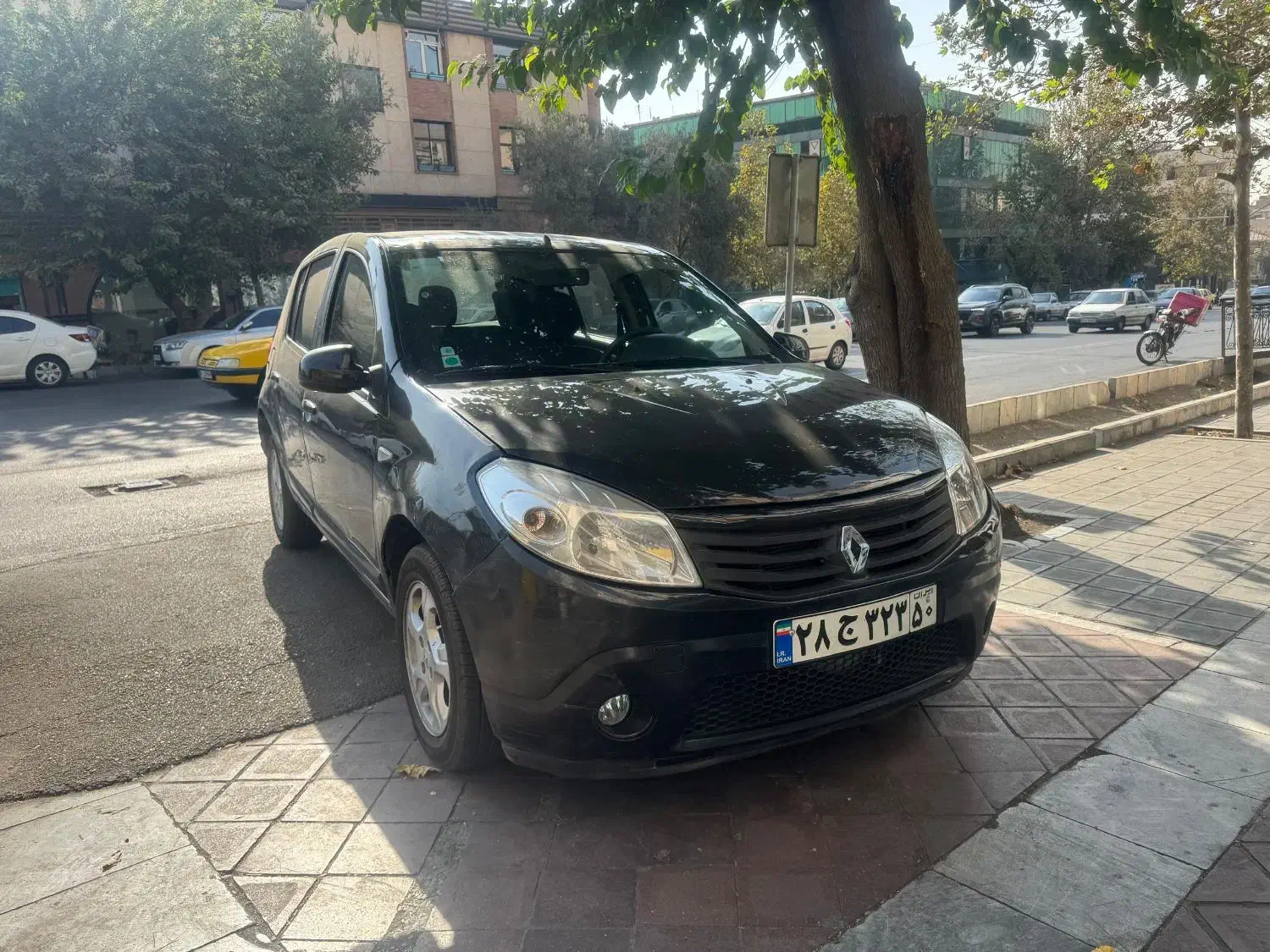 ساندرو اتومات مدل ۹۶|خودرو سواری و وانت|تهران, عباس‌آباد|دیوار