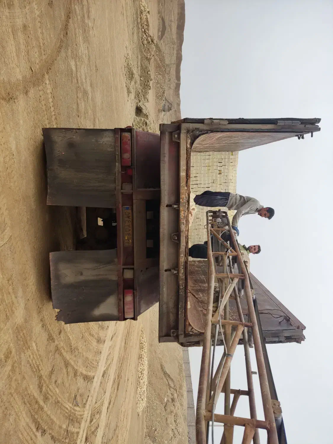 آجر سه گل|مصالح و تجهیزات ساختمان|اصفهان, قهاب جنوبی|دیوار