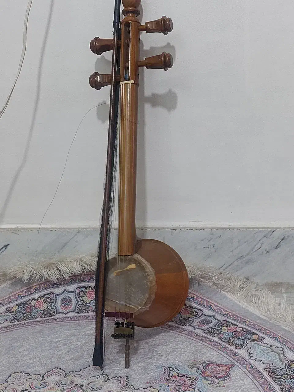 کمانچه پشت باز|سازهای سنتی|قرچک, مهدیه|دیوار