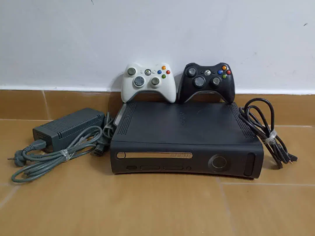 فروش ایکس باکس ۳۶۰|کنسول، بازی ویدئویی و آنلاین|رشت, کوی مهر|دیوار