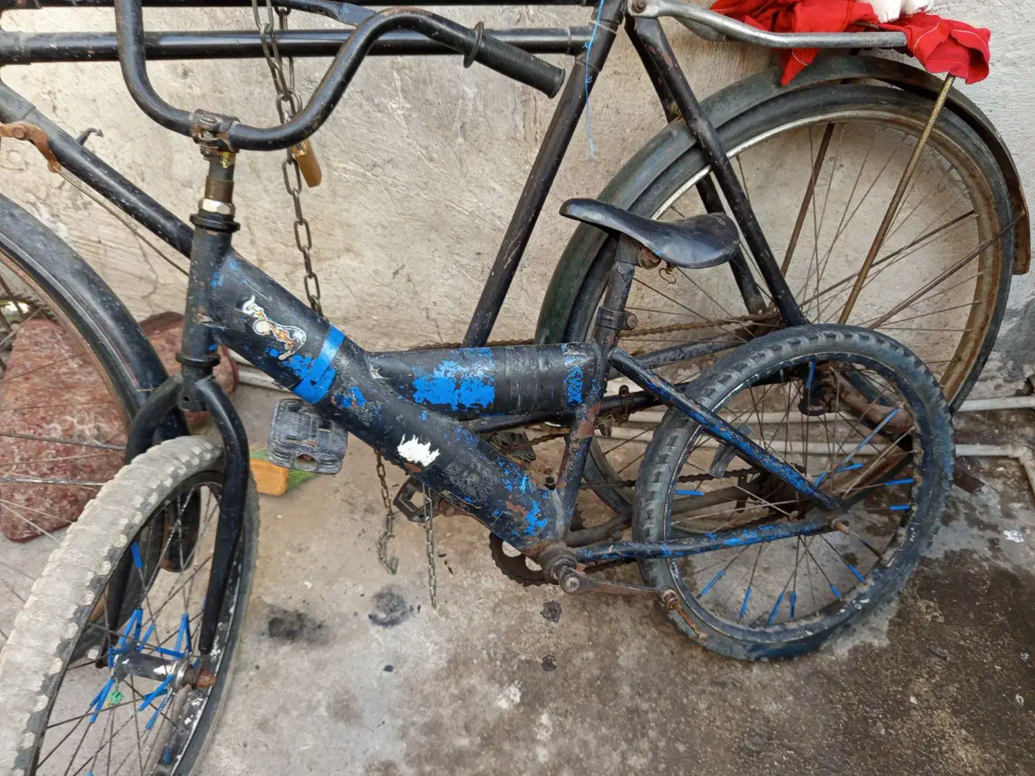 دوچرخه|دوچرخه، اسکیت، اسکوتر|اهواز, منبع اب|دیوار