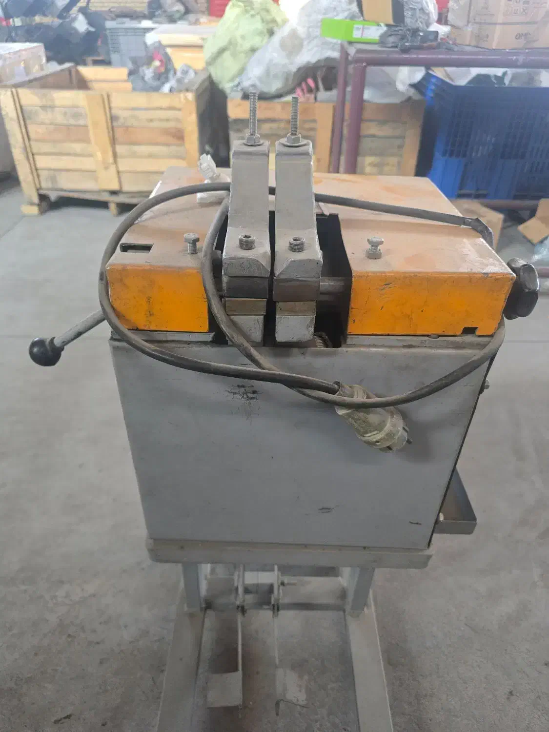 دو عدد دستگاه جوش سر به سر|ماشین‌آلات صنعتی|پیشوا, |دیوار