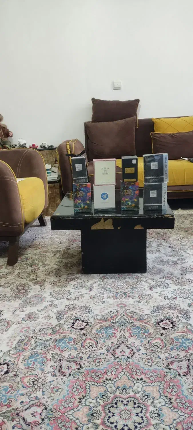 « ادکلن »|آرایشی، بهداشتی، درمانی|گلپایگان, |دیوار