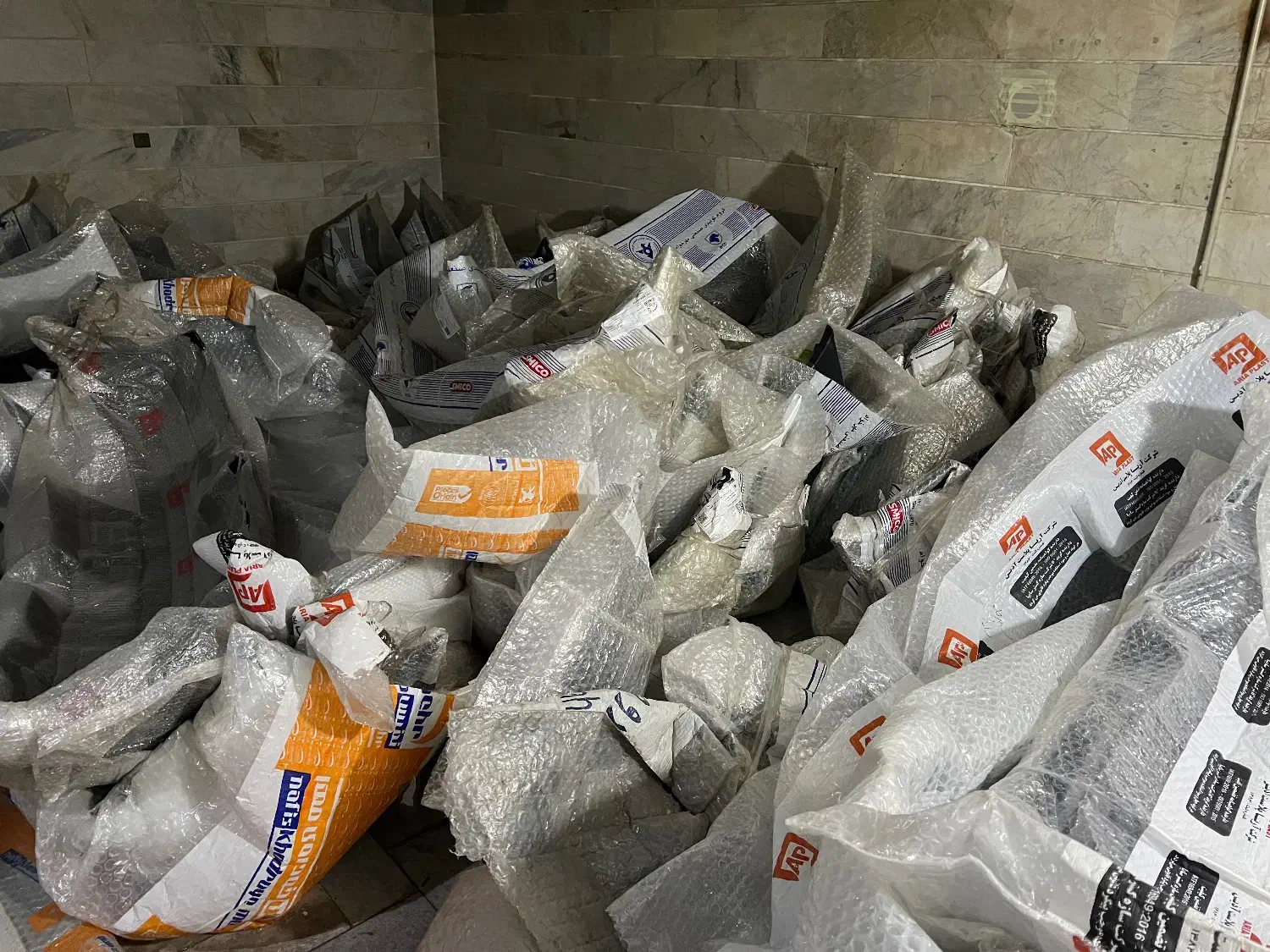 سپر و چراغ پرشیا پراید تیبا وغیره بصورت شبانه روزی|قطعات یدکی و لوازم جانبی|ری, ظهیرآباد|دیوار