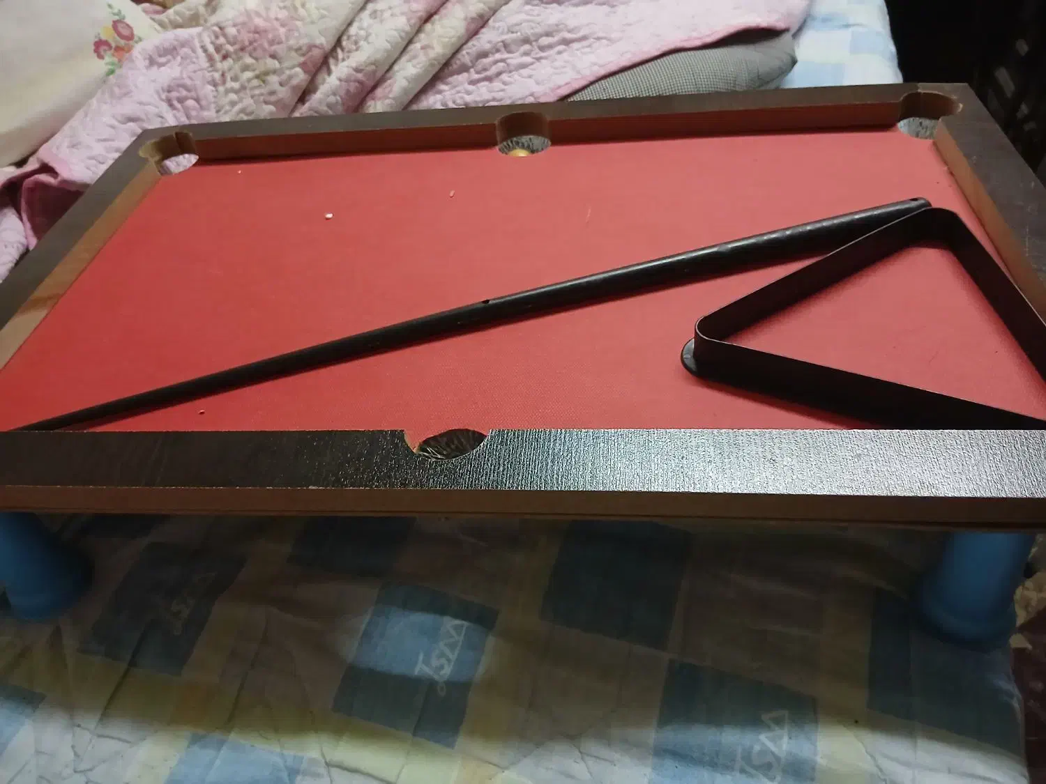 با سلام یک عدد بیلیارد و فوتبال دستی بفروش می‌رسد|ورزش‌های توپی|رشت, دباغیان|دیوار