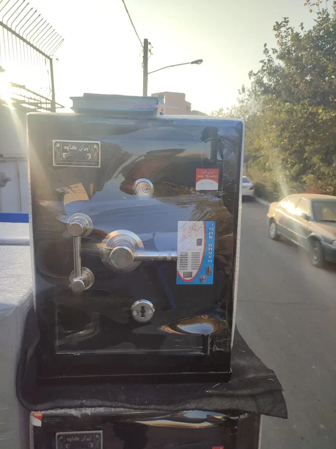 گاوصندوق ۲۰۰کوتاه ارتقاع 62عرض 45 قیمت کارخانه|ابزارآلات|یزد, |دیوار