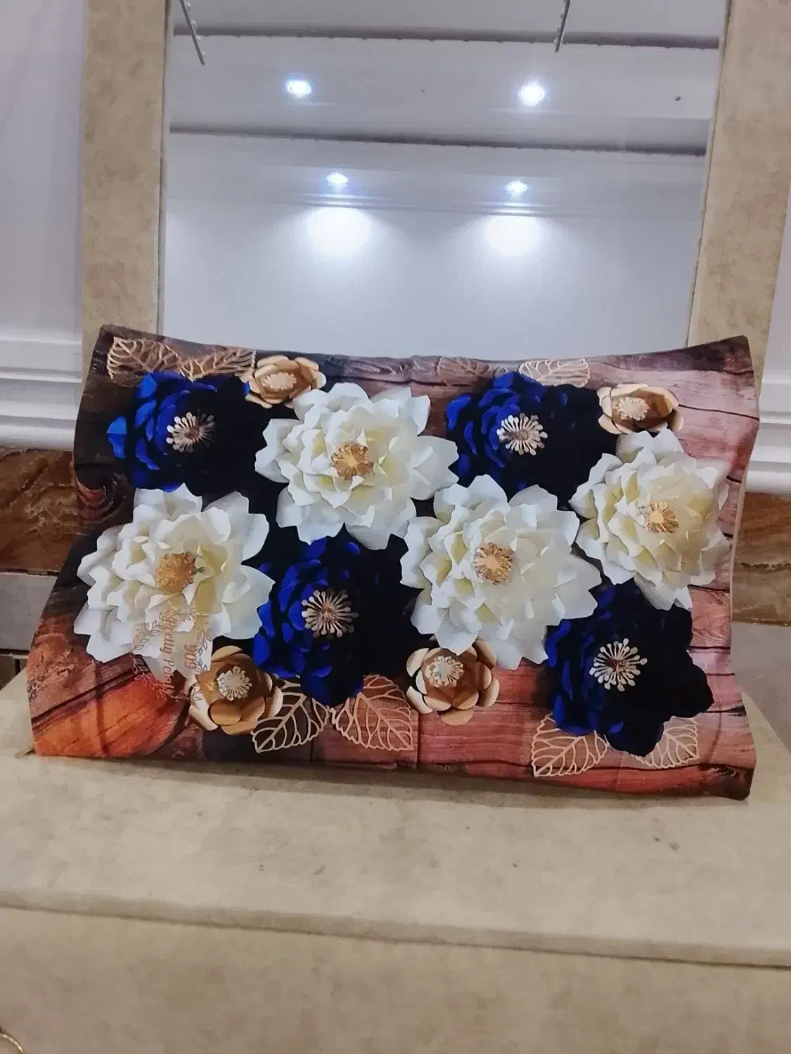 سه بعدی|رختخواب، بالش، پتو|خاش, |دیوار