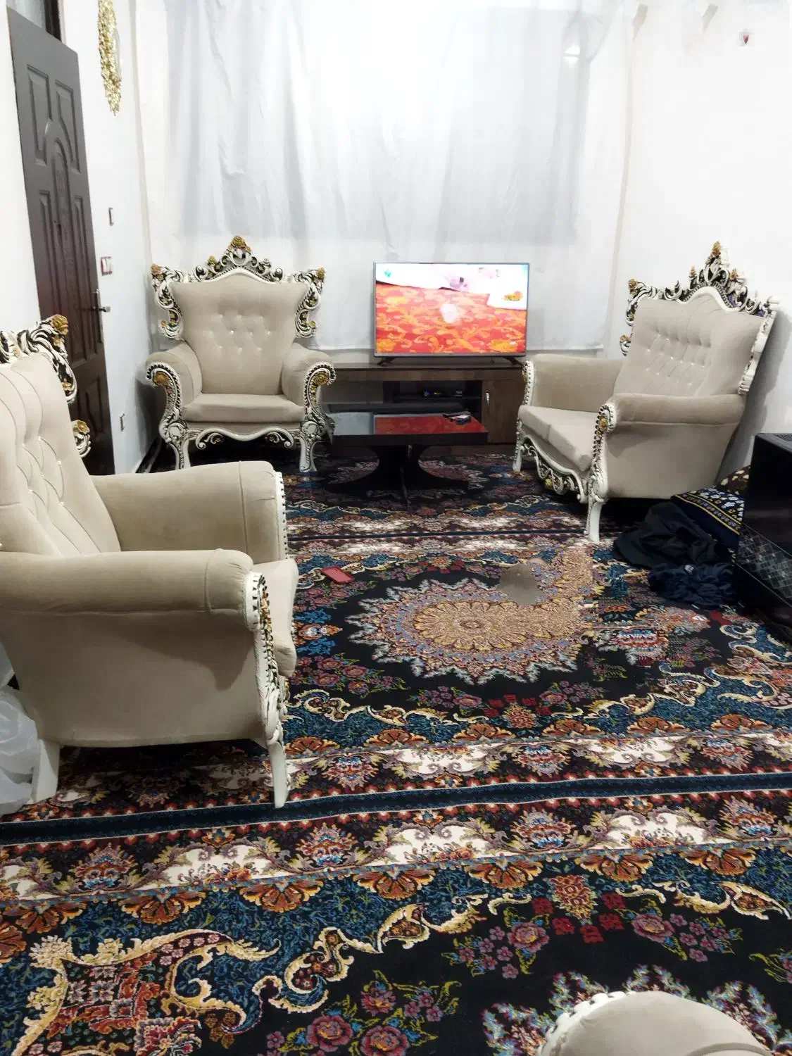 ۴عددفرش ۶متری با۶عددپشتی|فرش|مریوان, |دیوار