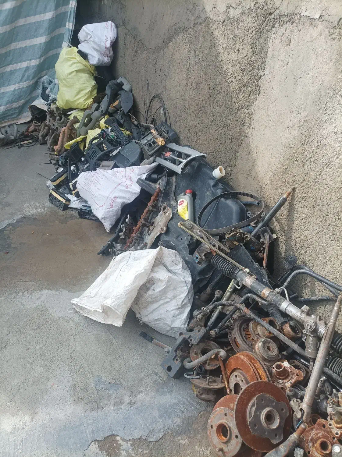 قطعات خودرو استوک|قطعات یدکی و لوازم جانبی|کرمانشاه, |دیوار