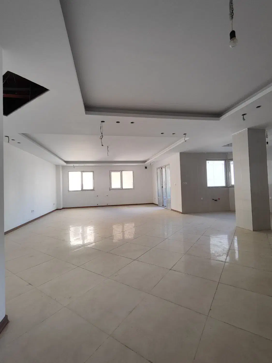 آپارتمان ۱۷۰ متری ویو کوه نوساز طوبی کوهک