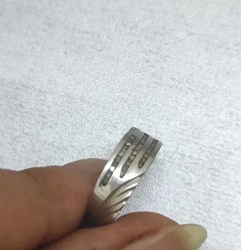 حلقه نامزدی پلاتین|جواهرات|قم, شاه ابراهیم|دیوار