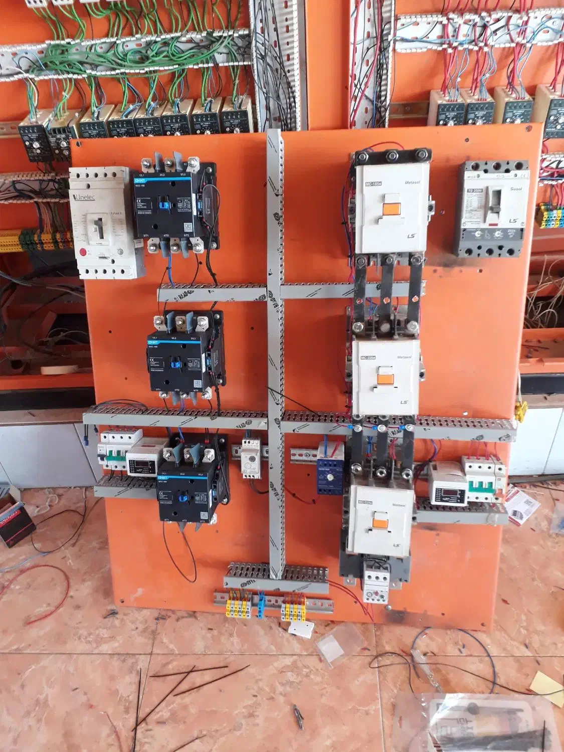 برقکار صنعتی ژنراتور درایو چیلر سرویس فن کویل|خدمات پیشه و مهارت|کرمانشاه, |دیوار