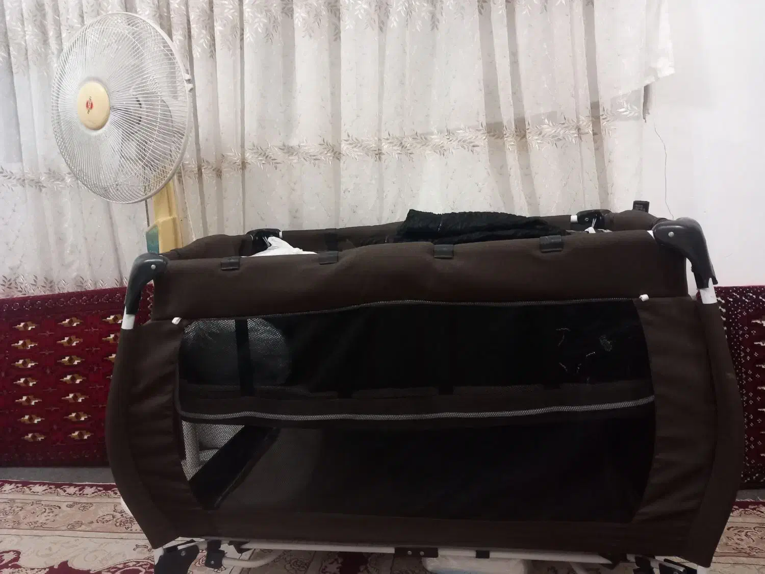 تخت بچه|تخت و صندلی بچه|خمام, |دیوار