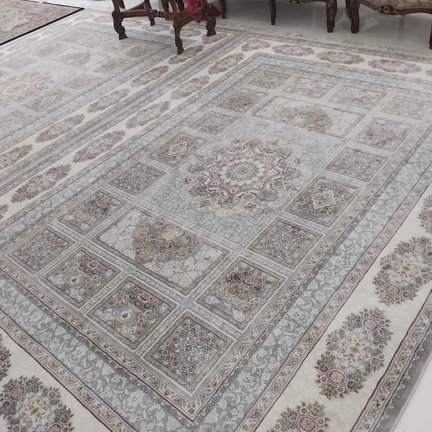 فرش ۹ متری ۱۲۰۰ شانه فیلی ماهور|فرش|همدان, |دیوار