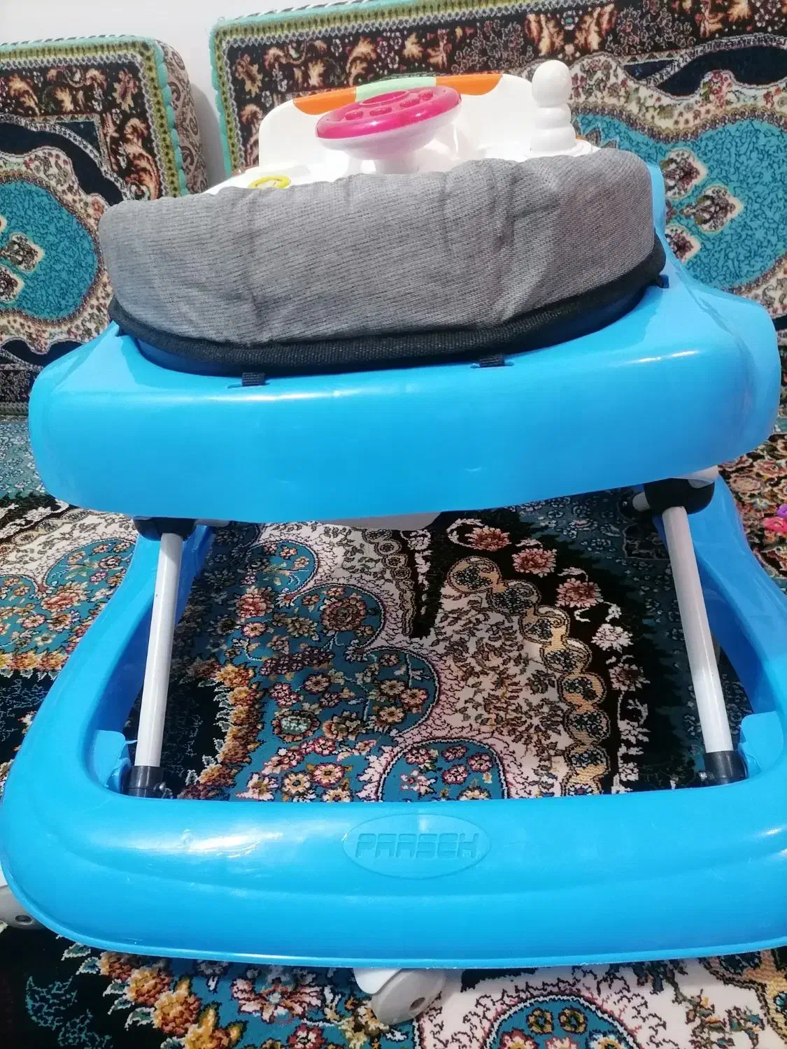 کمک مادر در حد نو|کالسکه و لوازم جانبی|سقز, |دیوار